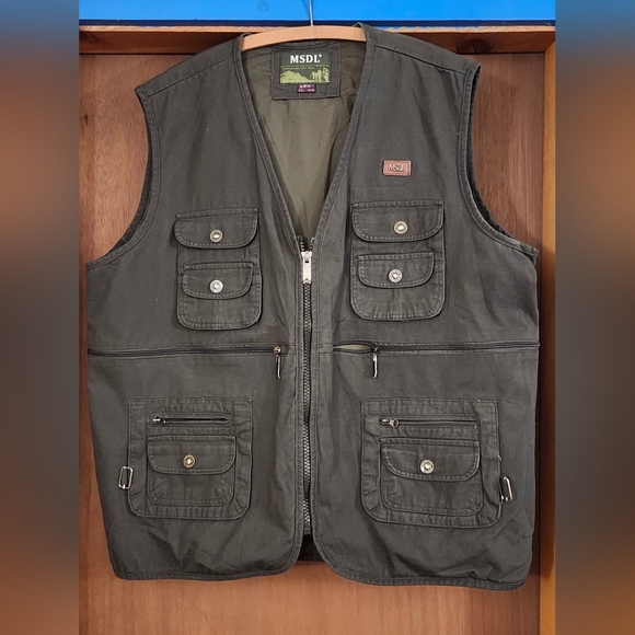 Hunting vest - Picture 1 of 8